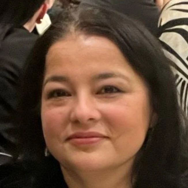 Nezahat Bostan